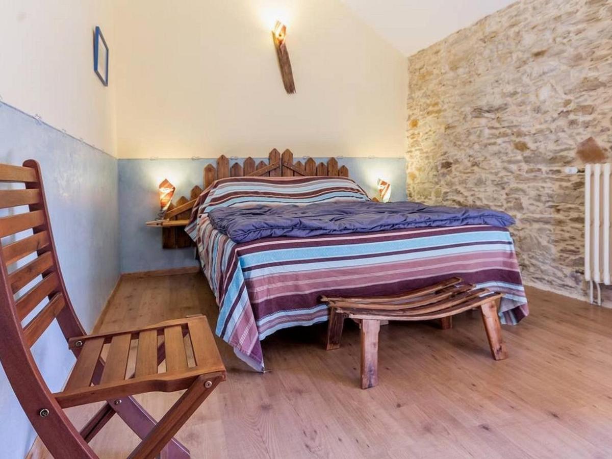 Chambre Rustique Avec Lit King-Size, Cheminee, Petit-Dejeuner Et Equipements Pour Enfants A Bouvron - Fr-1-306-1249 Bed & Breakfast Eksteriør bilde